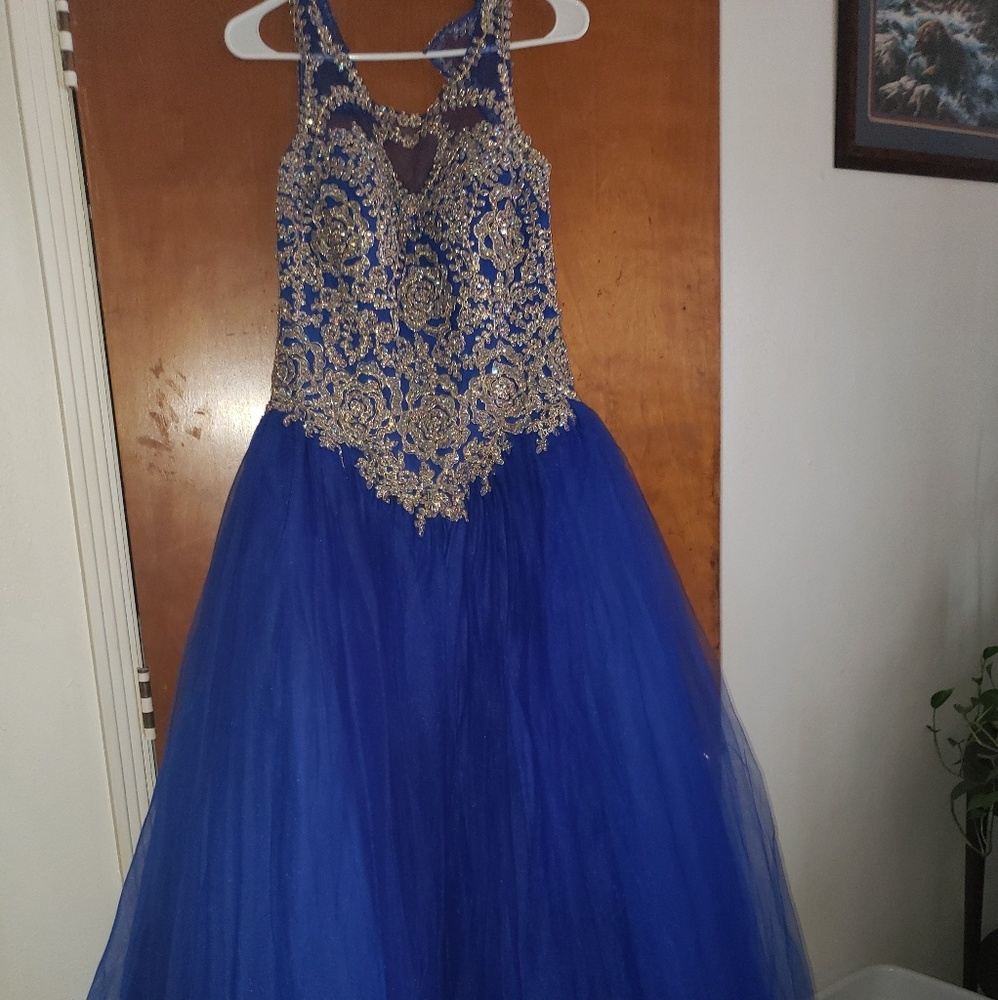 Prom dress